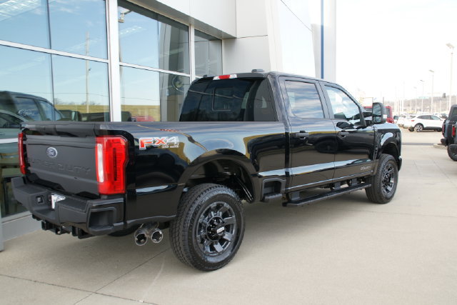 New 2026 Ford F350 XL w/ STX Appearance Package AWD/4WD image 3