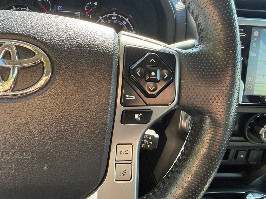 Certified 2023 Toyota 4Runner SR5 Premium w/ Moonroof Package AWD/4WD image 30