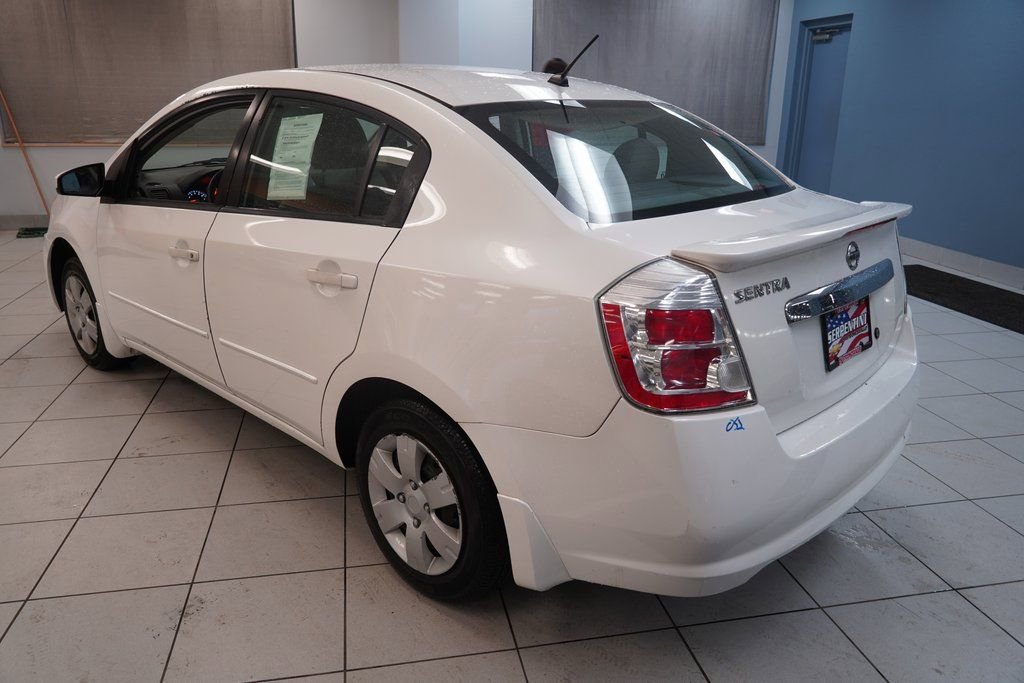 Used 2011 Nissan Sentra 2.0 image 9