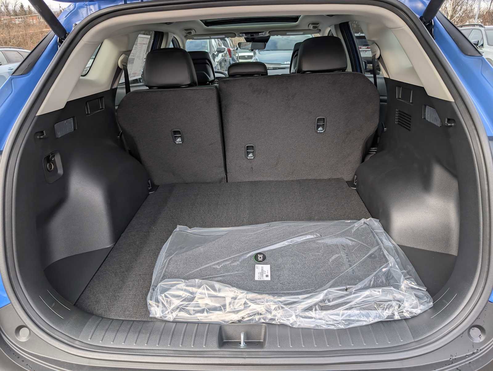 New 2026 Kia Sportage EX w/ EX Panorama Roof Package image 7