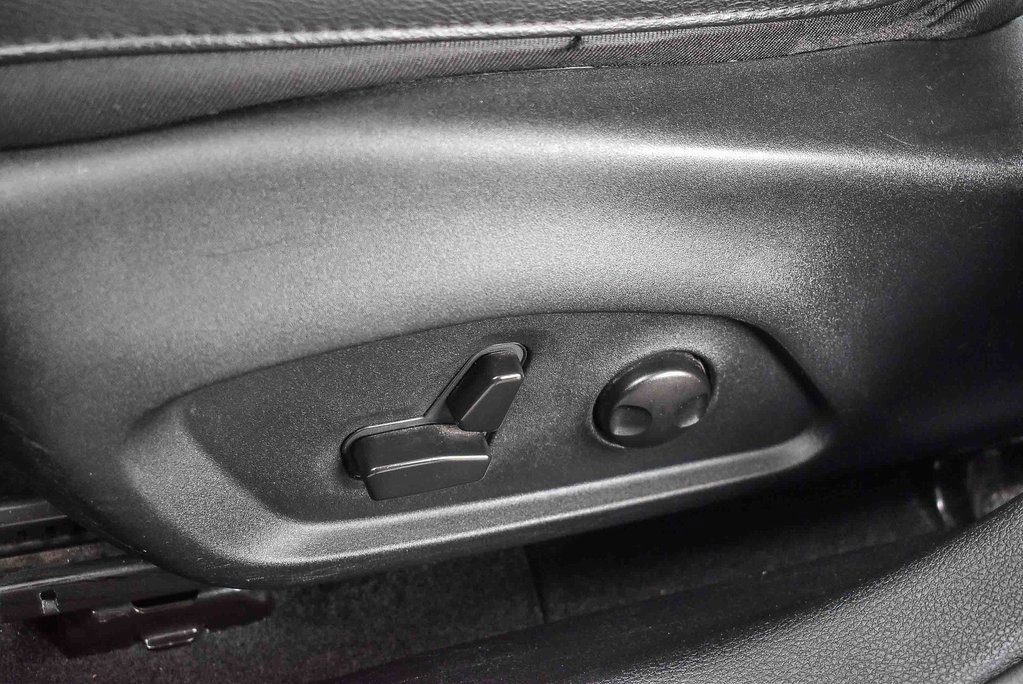 Used 2022 Jeep Compass Trailhawk w/ Sun and Sound Group image 21