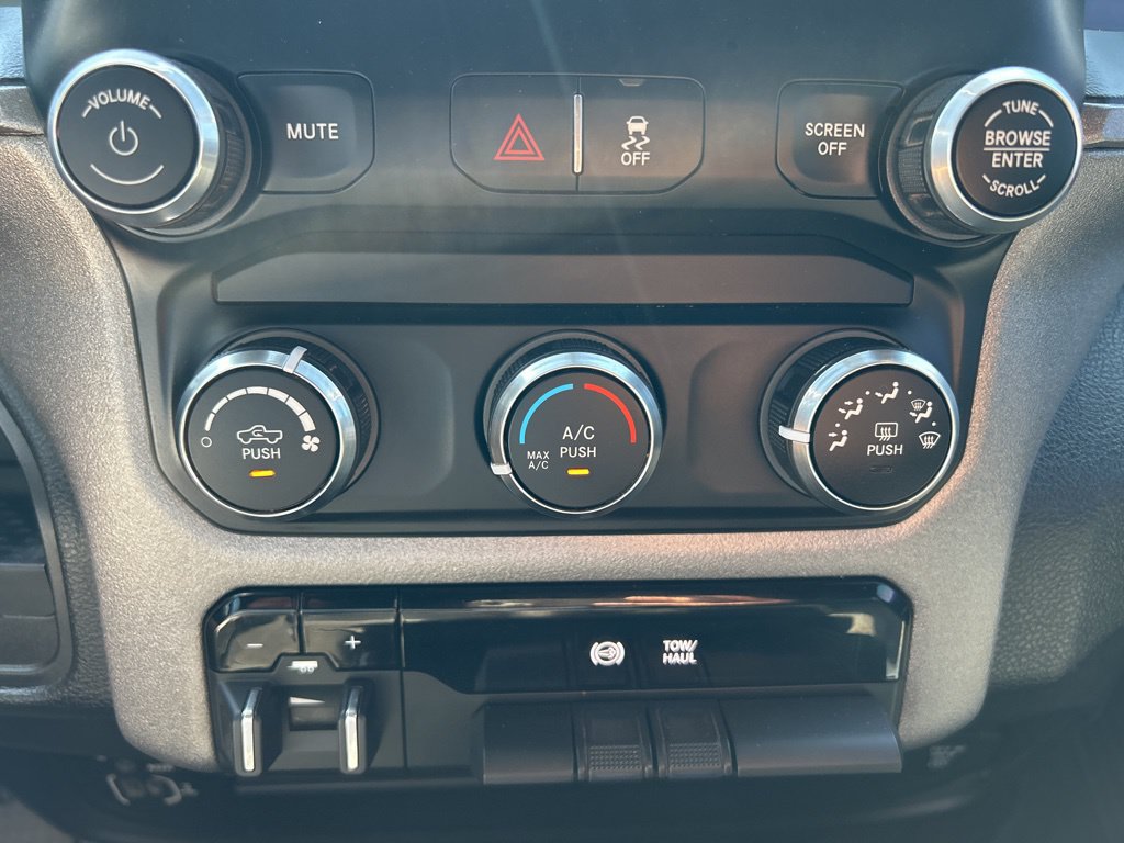Used 2023 RAM 2500 Tradesman AWD/4WD image 17