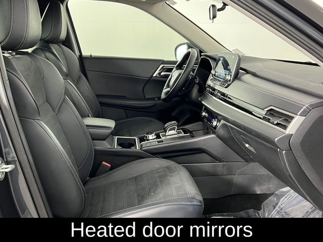 Used 2024 Mitsubishi Outlander SE image 15