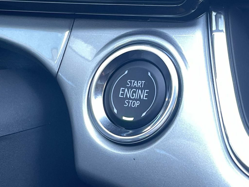 New 2026 Chevrolet Trax LT w/ Driver Confidence Package FWD image 22