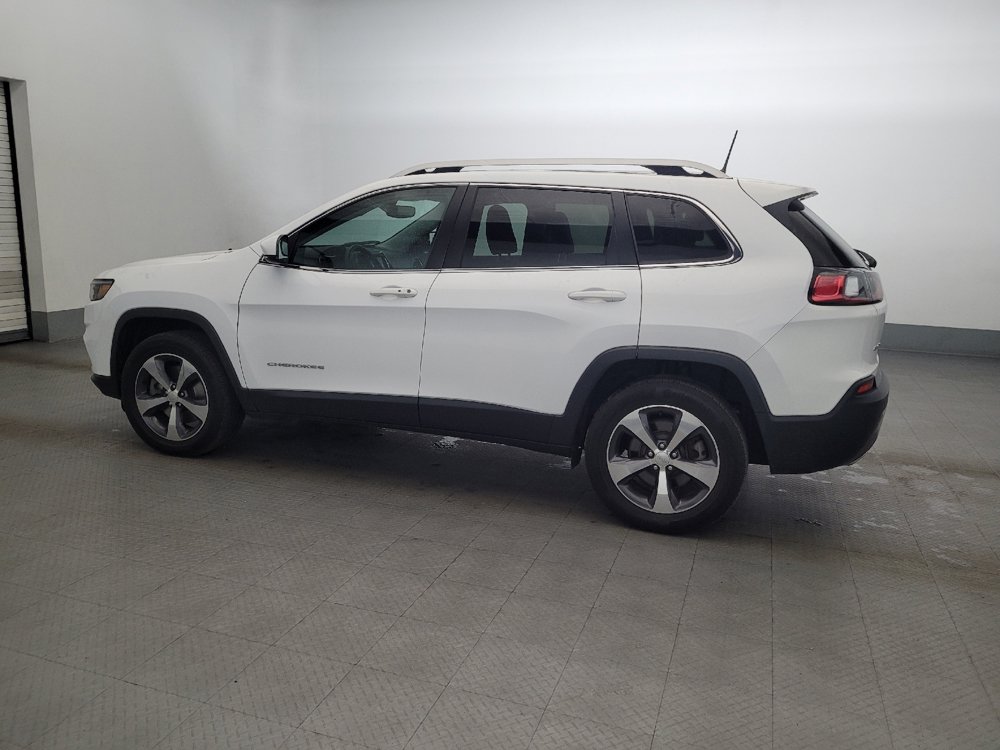 Used 2019 Jeep Cherokee Limited AWD/4WD image 3