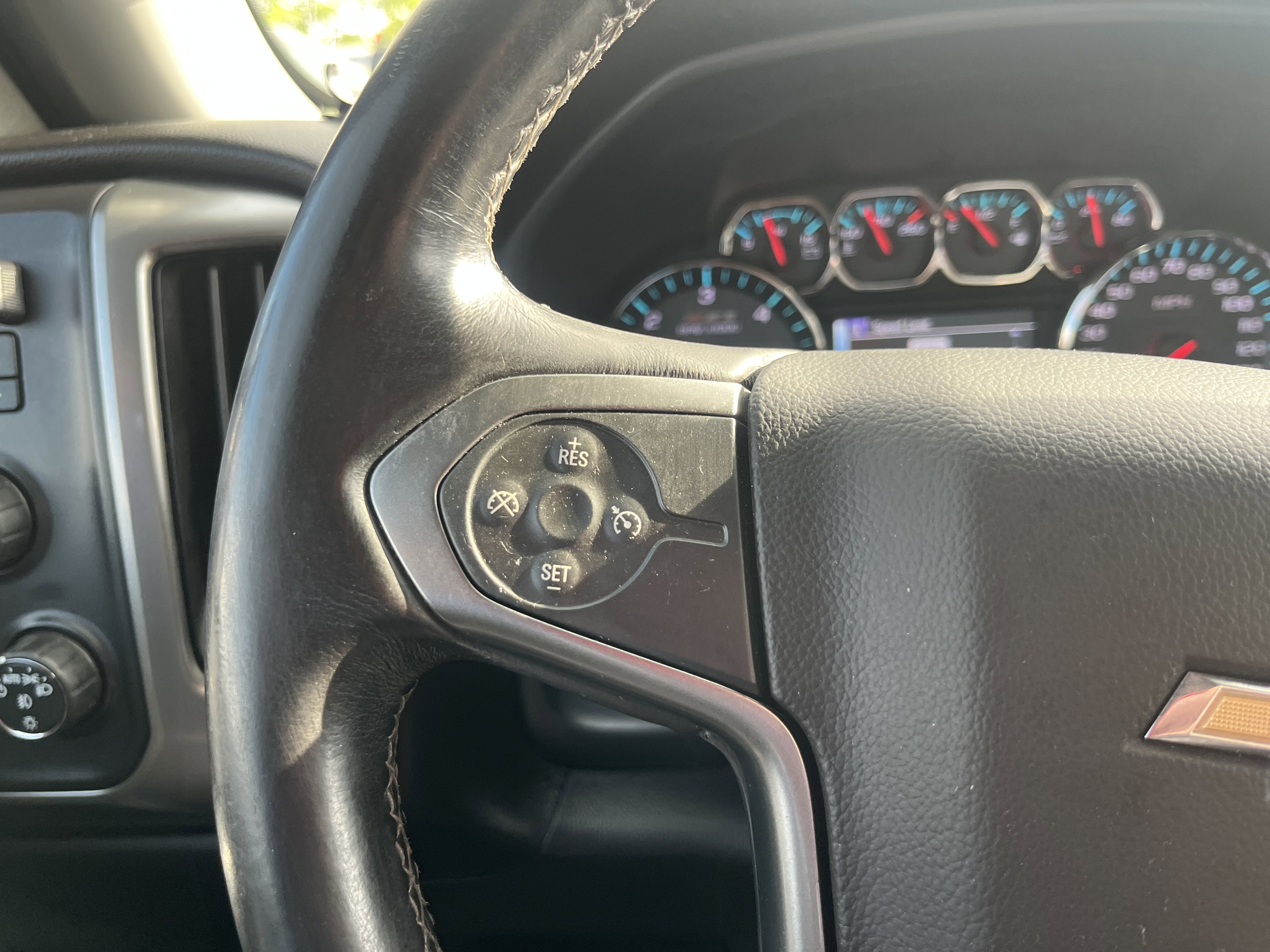 Used 2017 Chevrolet Silverado 2500 LT w/ LT Convenience Package image 20