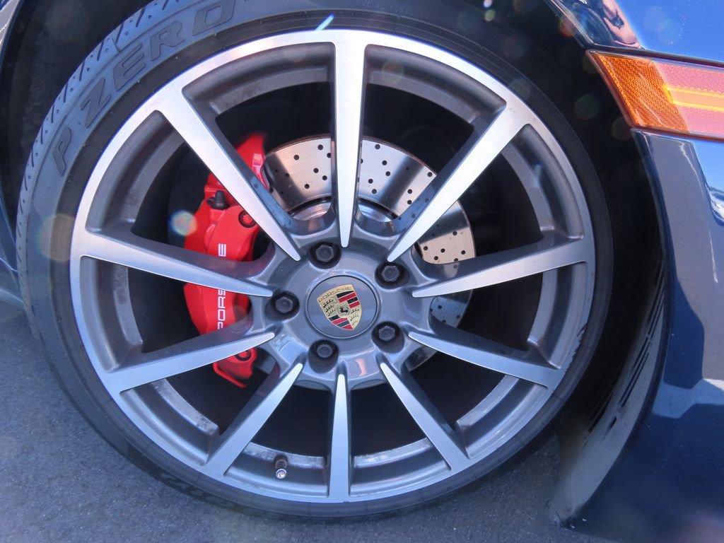Used 2017 Porsche 911 Carrera 4S AWD/4WD image 18