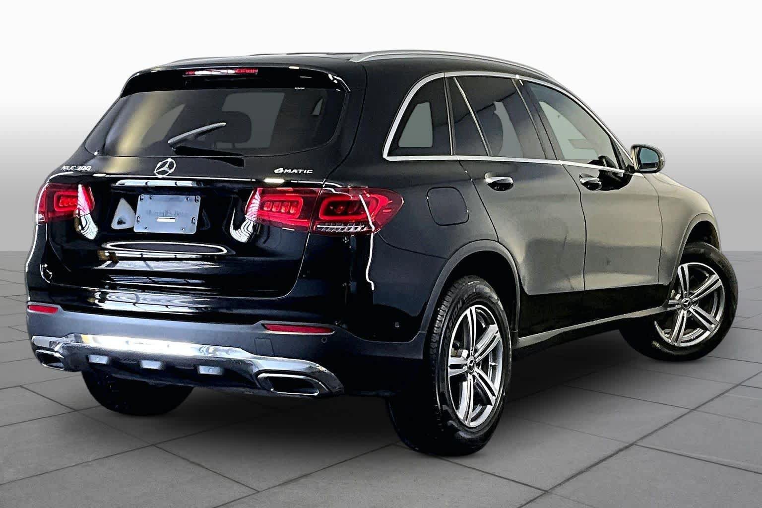 Used 2022 Mercedes-Benz GLC 300 4MATIC image 13