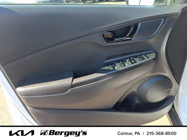 Used 2021 Hyundai Kona Night AWD/4WD image 14
