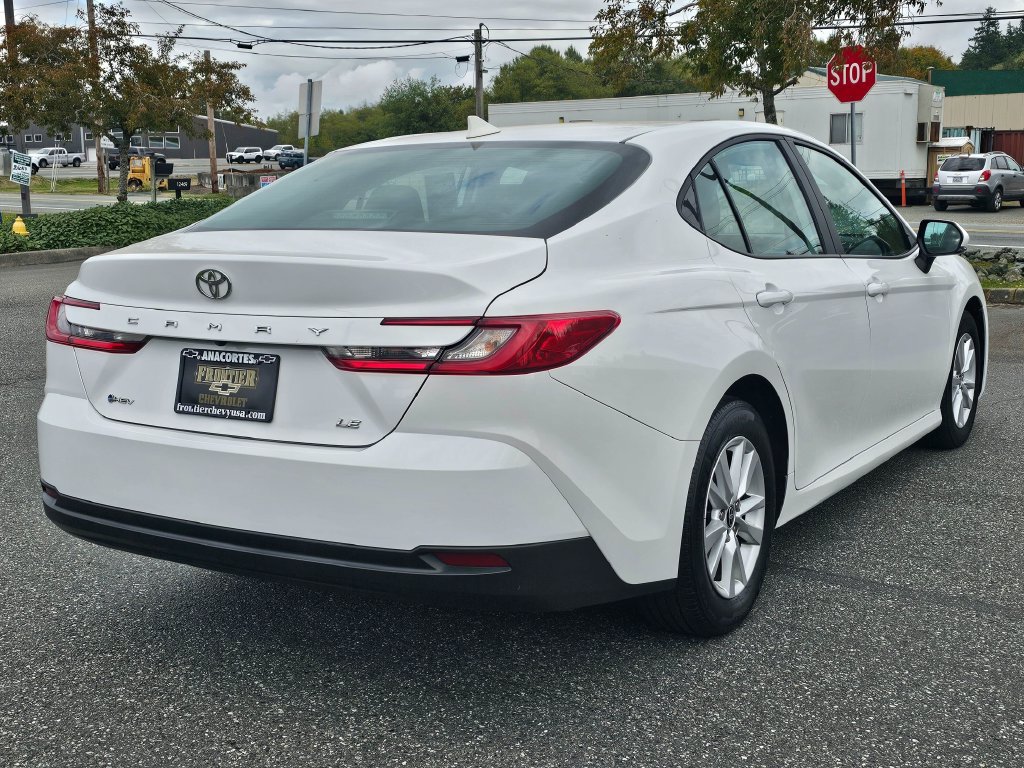 Used 2025 Toyota Camry LE FWD image 3