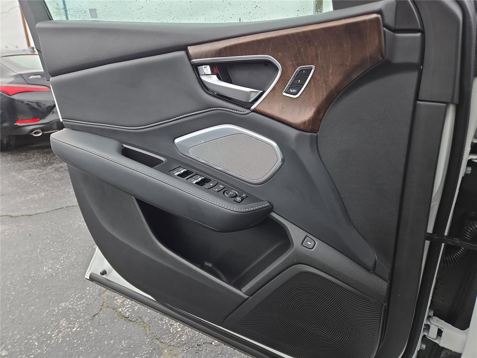 Certified 2022 Acura RDX AWD w/ Advance Package image 18