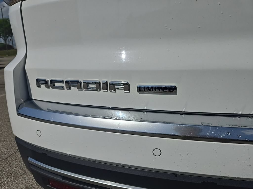 Used 2017 GMC Acadia Limited SLT AWD/4WD image 5