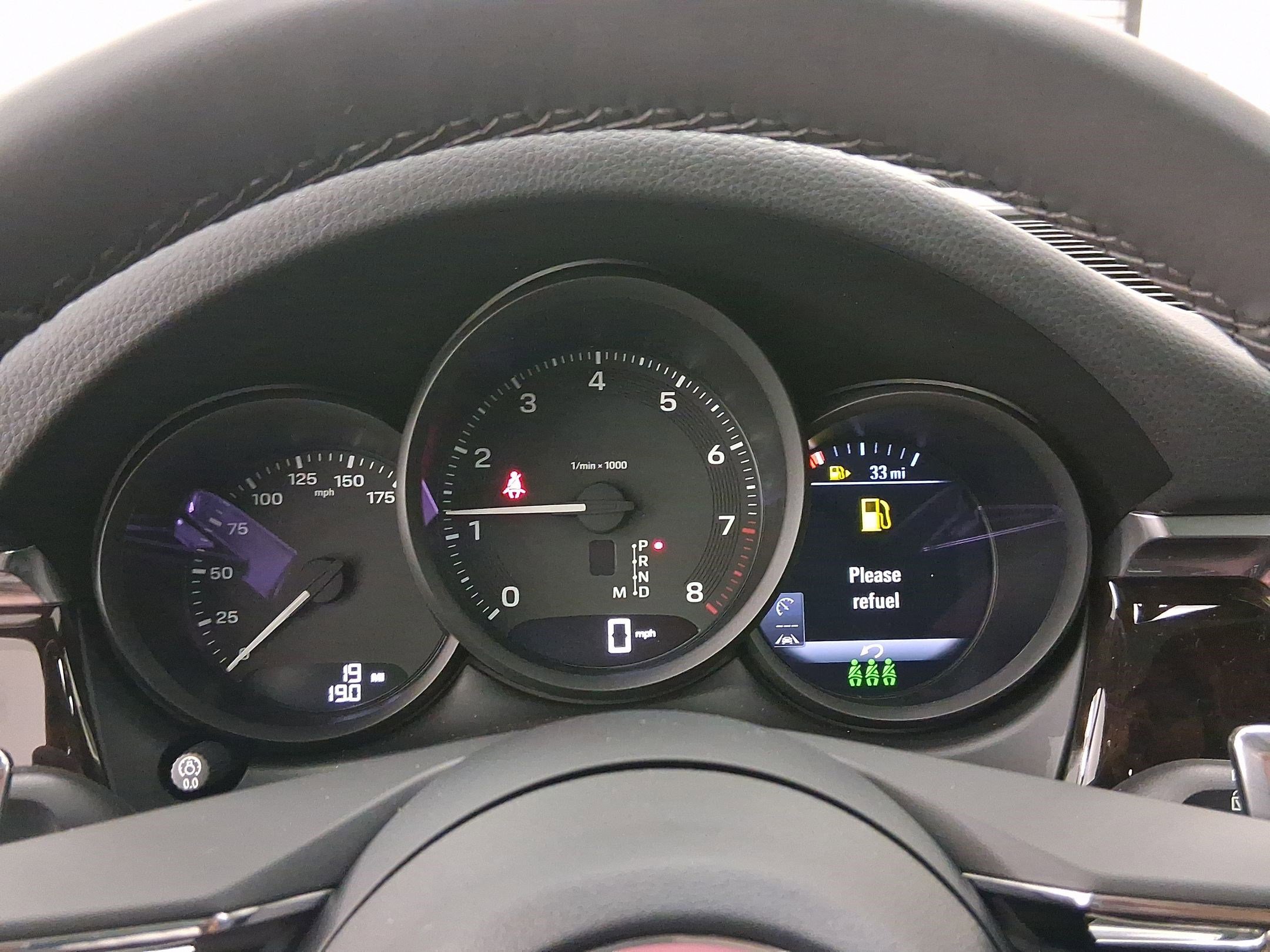 Used 2026 Porsche Macan image 19