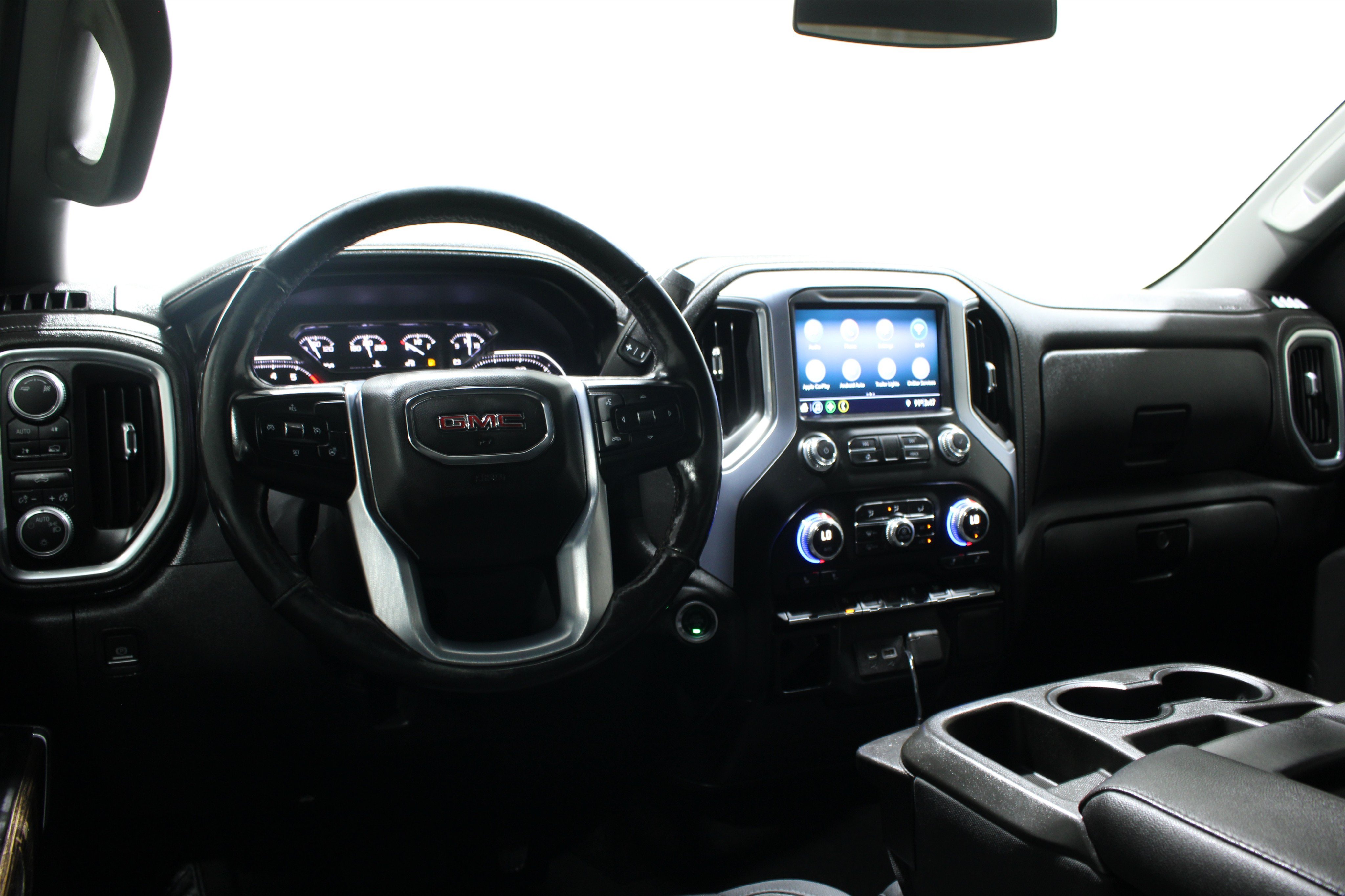 Used 2019 GMC Sierra 1500 SLE w/ SLE Value Package AWD/4WD image 2
