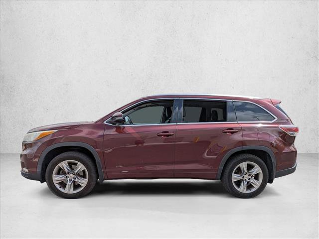 Used 2015 Toyota Highlander Limited Platinum image 2