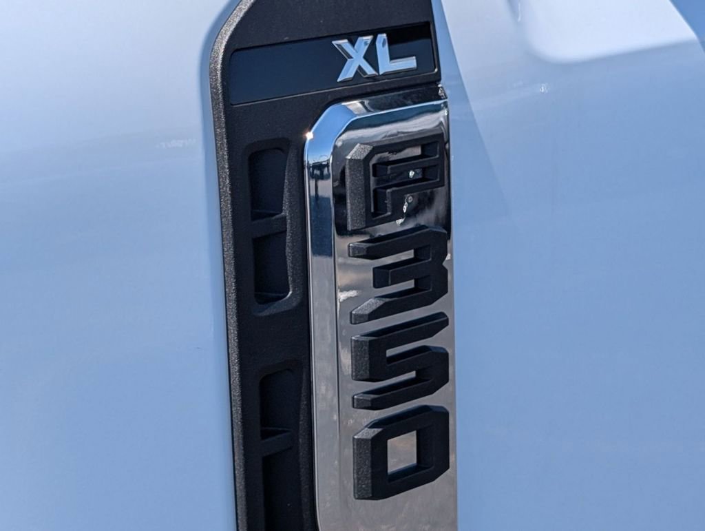 New 2026 Ford F350 XL AWD/4WD image 12