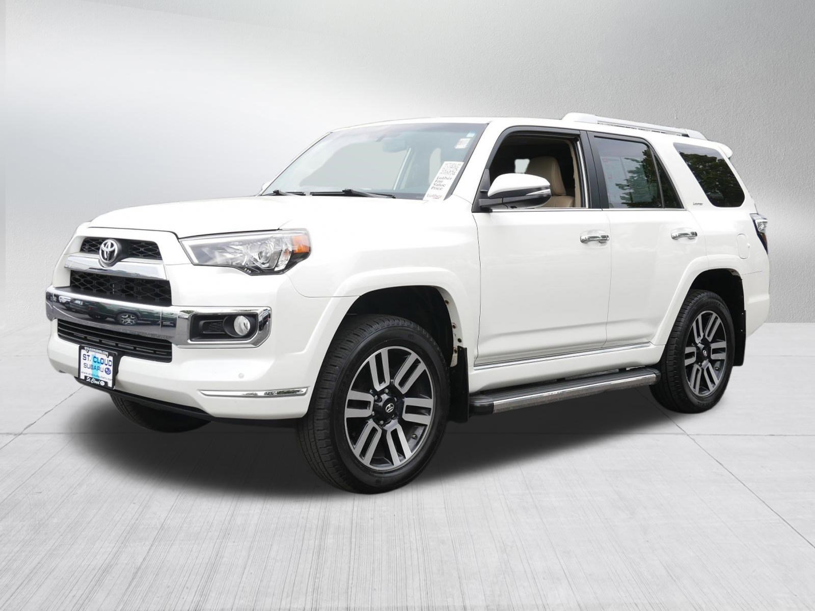 Used 2018 Toyota 4Runner Limited AWD/4WD image 3