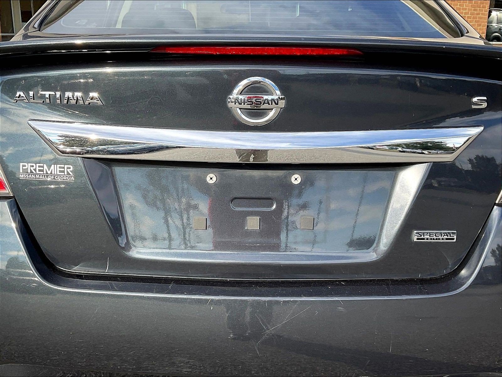 Used 2015 Nissan Altima 2.5 S w/ Special Edition Package FWD image 26