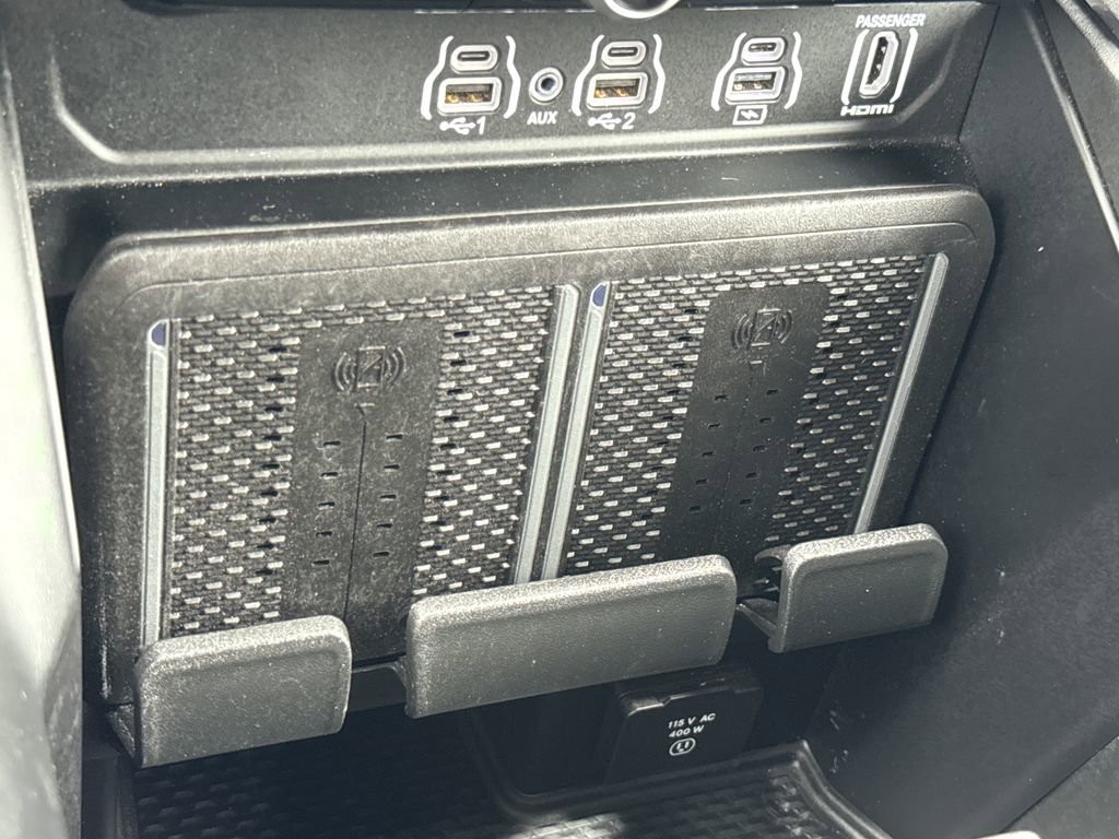 Used 2025 RAM 3500 Limited image 25