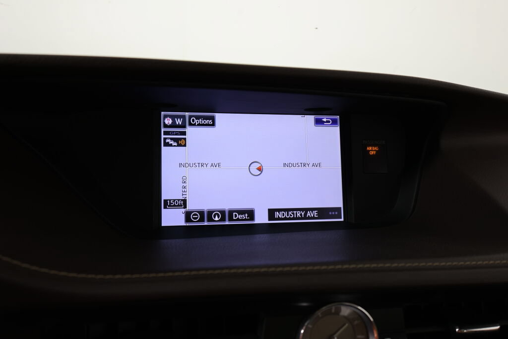 Used 2016 Lexus ES 300h w/ Luxury Package w/Wood Trim FWD image 36
