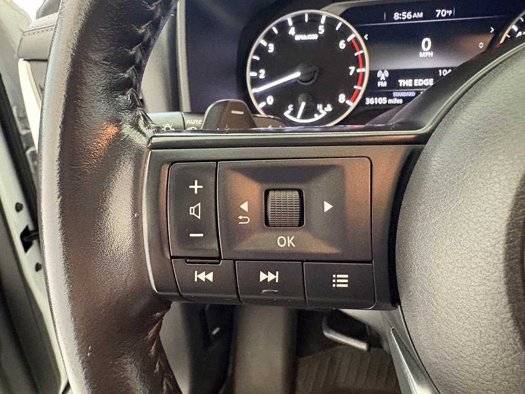 Used 2024 Nissan Rogue SV w/ SV Premium Package FWD image 4