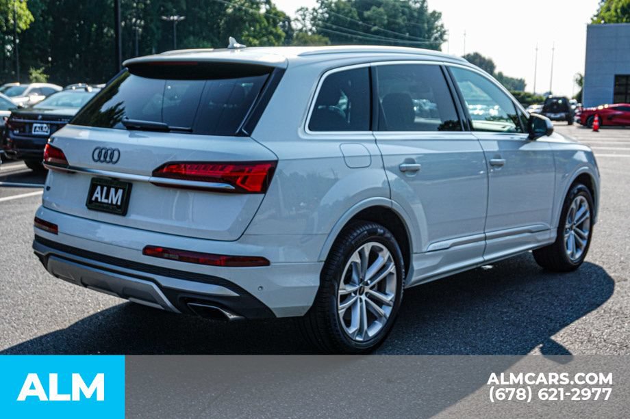 Used 2025 Audi Q7 3.0T Premium Plus AWD/4WD image 5