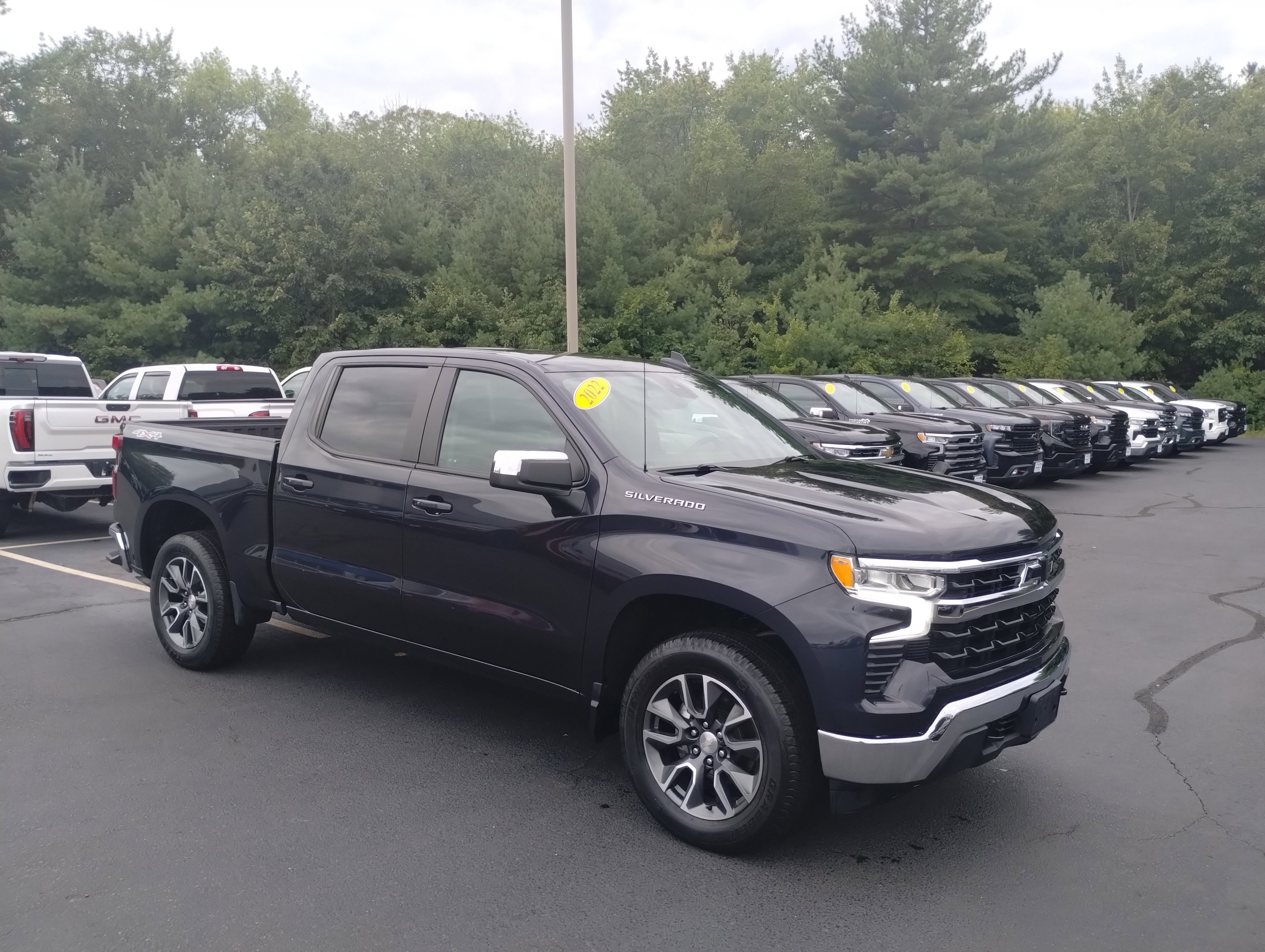 Used 2022 Chevrolet Silverado 1500 LT