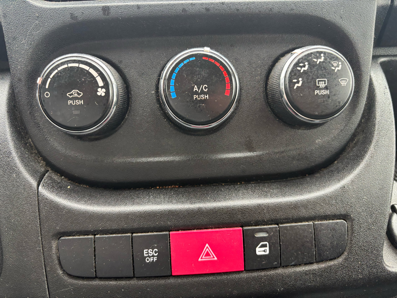 Used 2017 RAM ProMaster 1500 image 25