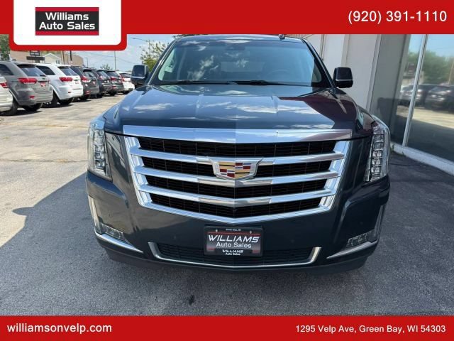 Used 2019 Cadillac Escalade Luxury AWD/4WD image 9