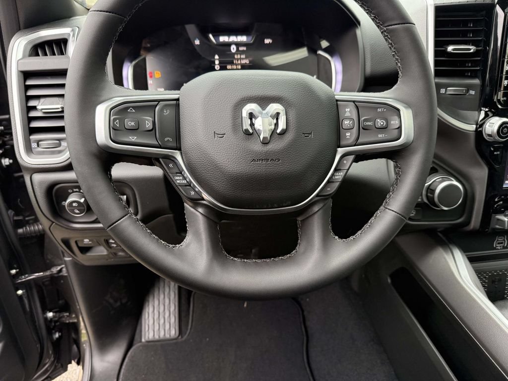 New 2026 RAM 1500 Big Horn AWD/4WD image 20
