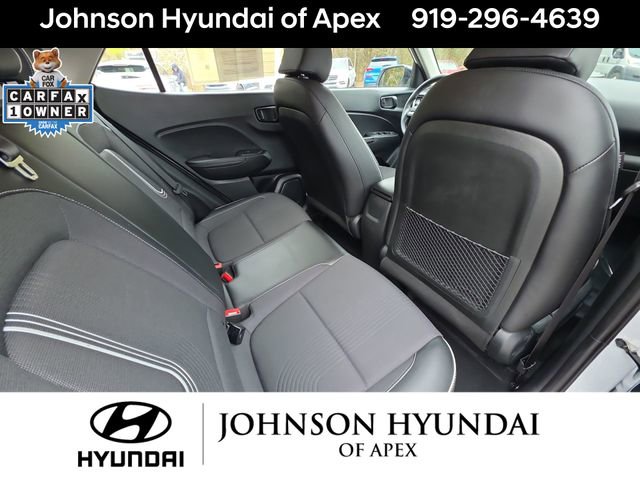Certified 2023 Hyundai Venue Limited w/ Cargo Package image 21