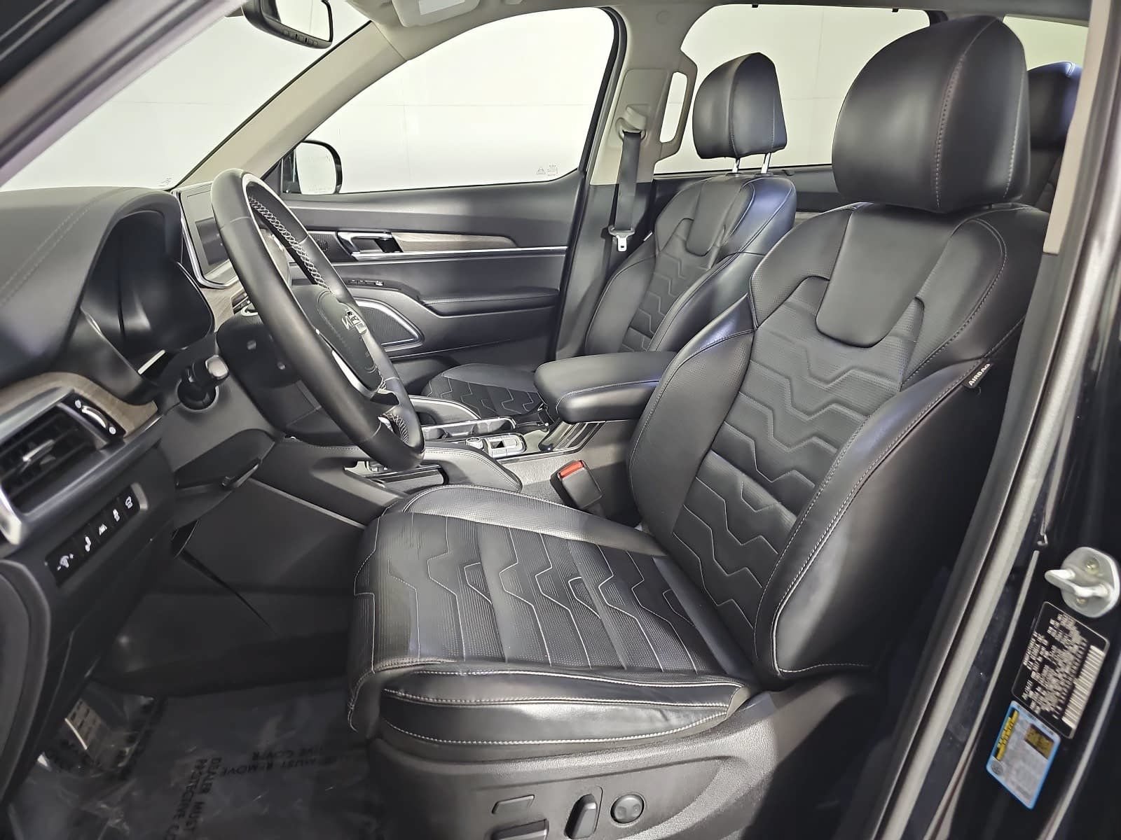 Used 2022 Kia Telluride SX w/ SX Prestige Package AWD/4WD image 15