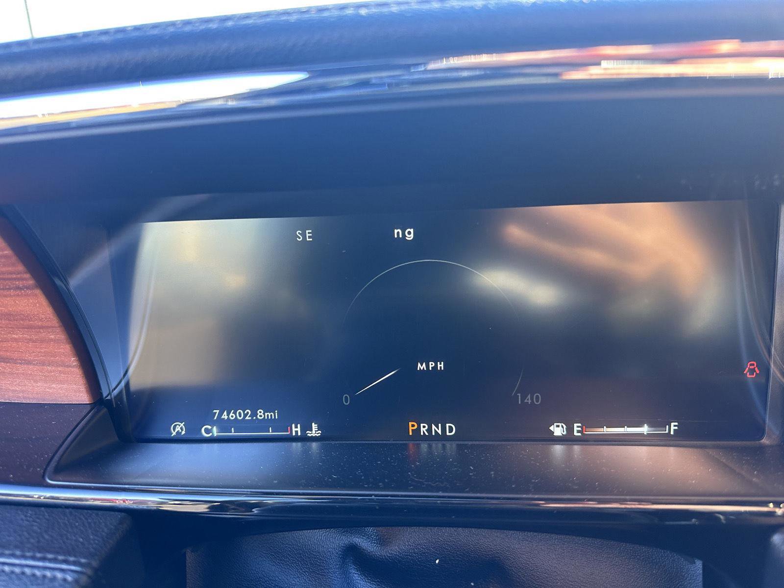 Used 2020 Lincoln Navigator Reserve w/ Equipment Group 208A Reserve image 12