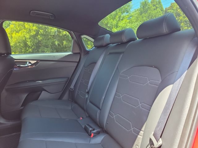 Certified 2024 Kia Forte GT-Line FWD image 9