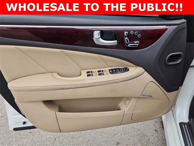 Used 2013 Hyundai Equus Signature image 8