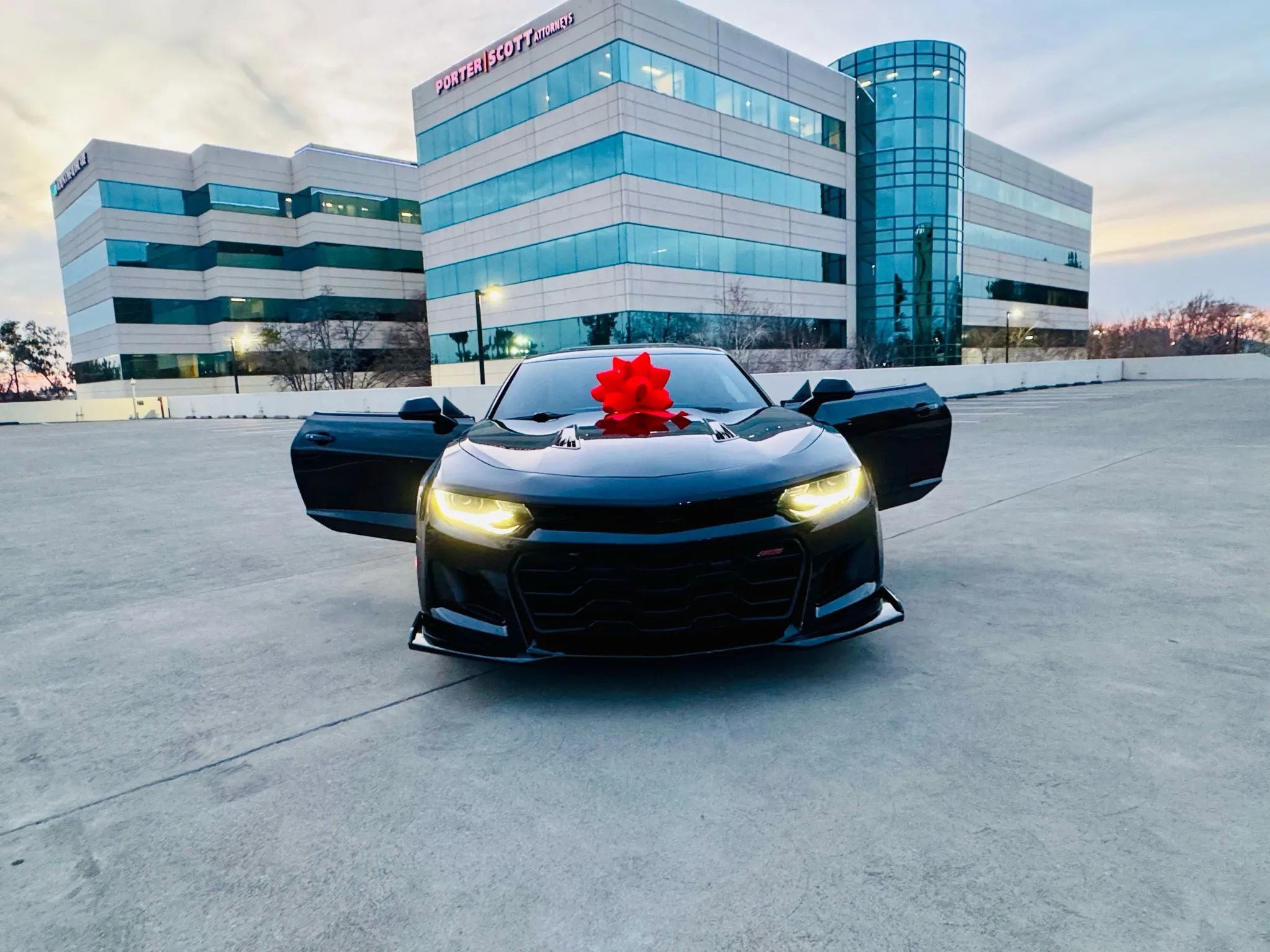 Used 2017 Chevrolet Camaro SS image 31