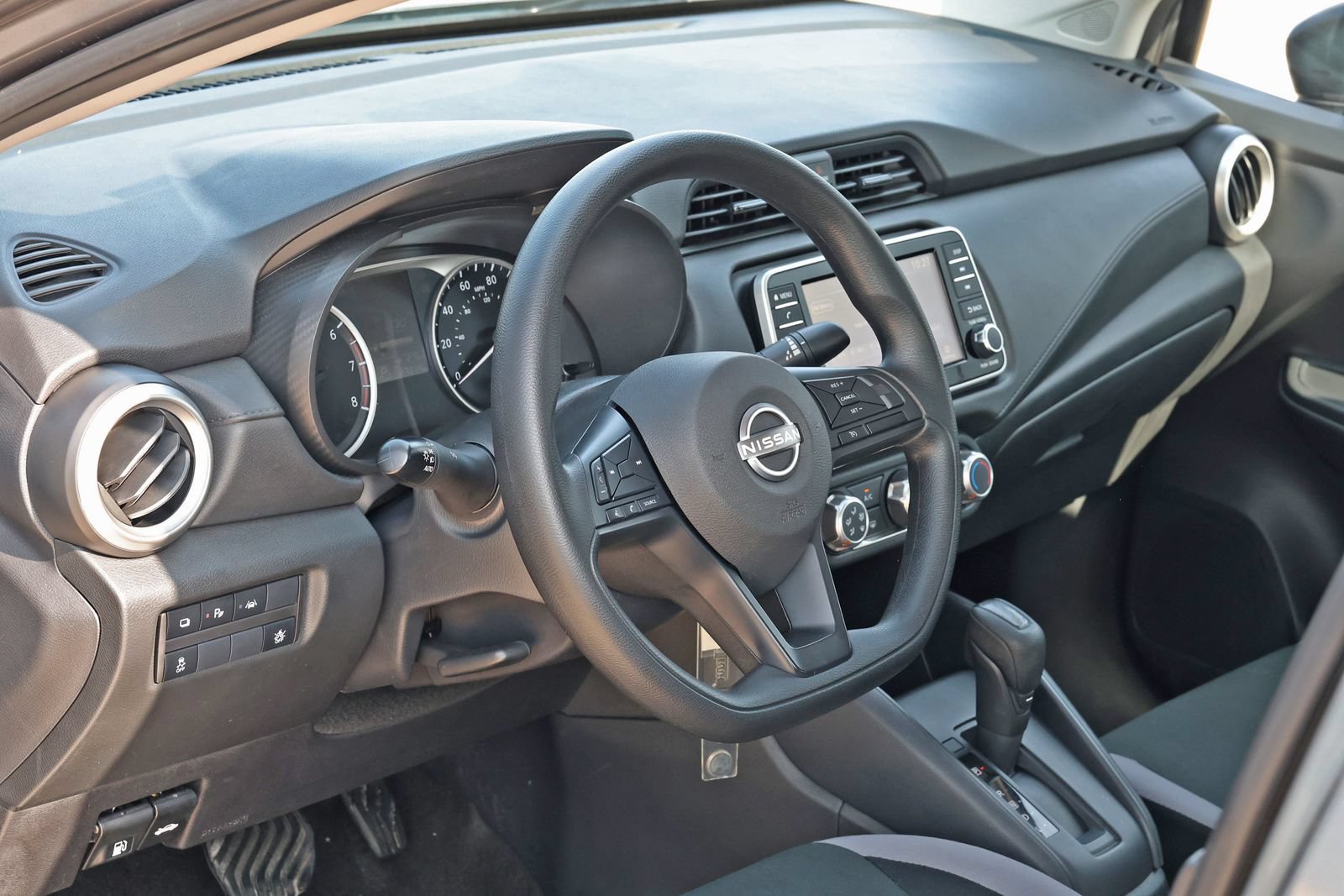 Used 2025 Nissan Versa S w/ Trunk Package FWD image 12