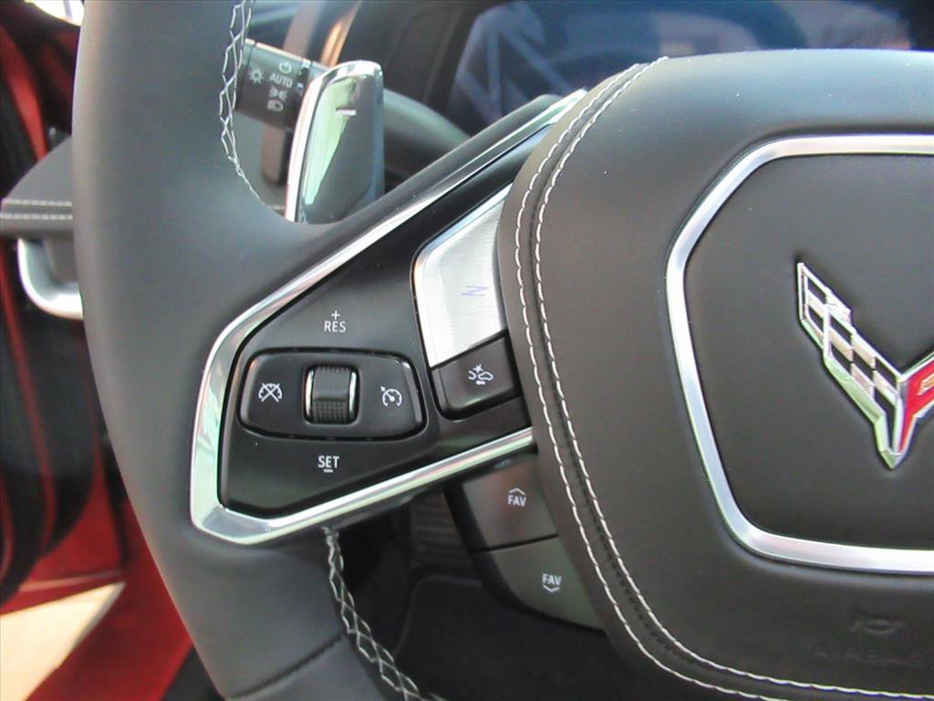 Used 2025 Chevrolet Corvette Z06 image 16