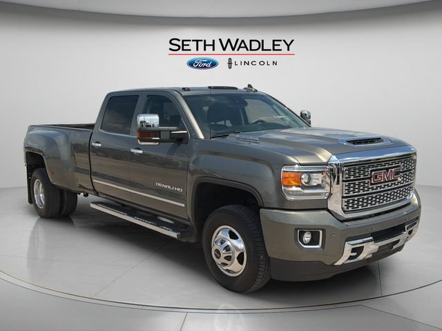 Used 2018 GMC Sierra 3500 Denali w/ Duramax Plus Package AWD/4WD image 1