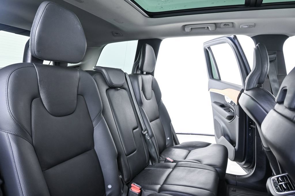 Certified 2023 Volvo XC90 B6 Plus w/ Protection Package AWD/4WD image 24