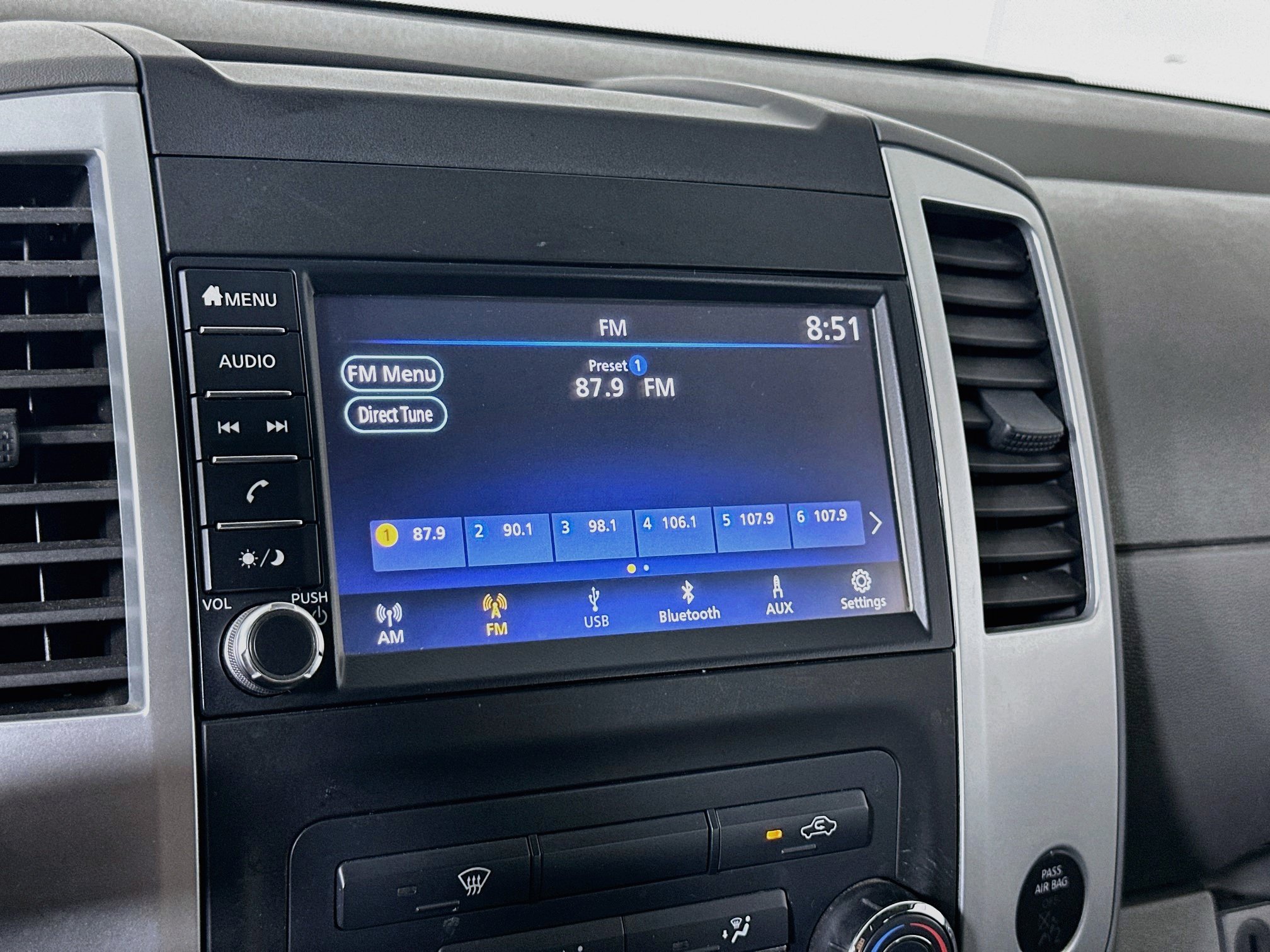 Used 2019 Nissan Frontier SV RWD image 19
