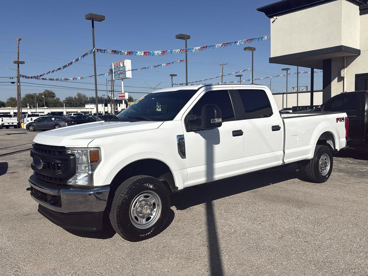 Used 2022 Ford F250 XL w/ Power Equipment Group AWD/4WD image 2