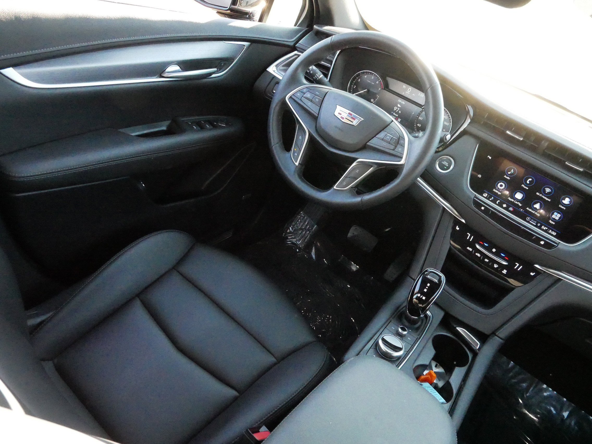 Certified 2024 Cadillac XT5 Luxury image 9