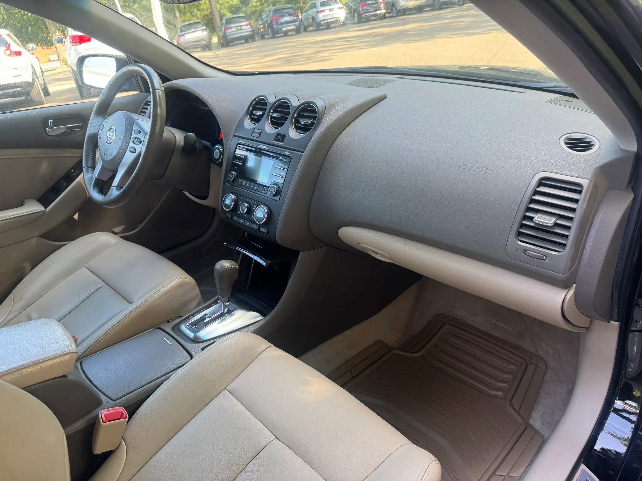 Used 2012 Nissan Altima 3.5 SR w/ Sport Pkg FWD image 23