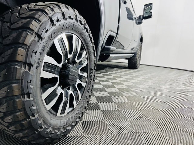 Used 2024 GMC Sierra 3500 Denali Ultimate image 5