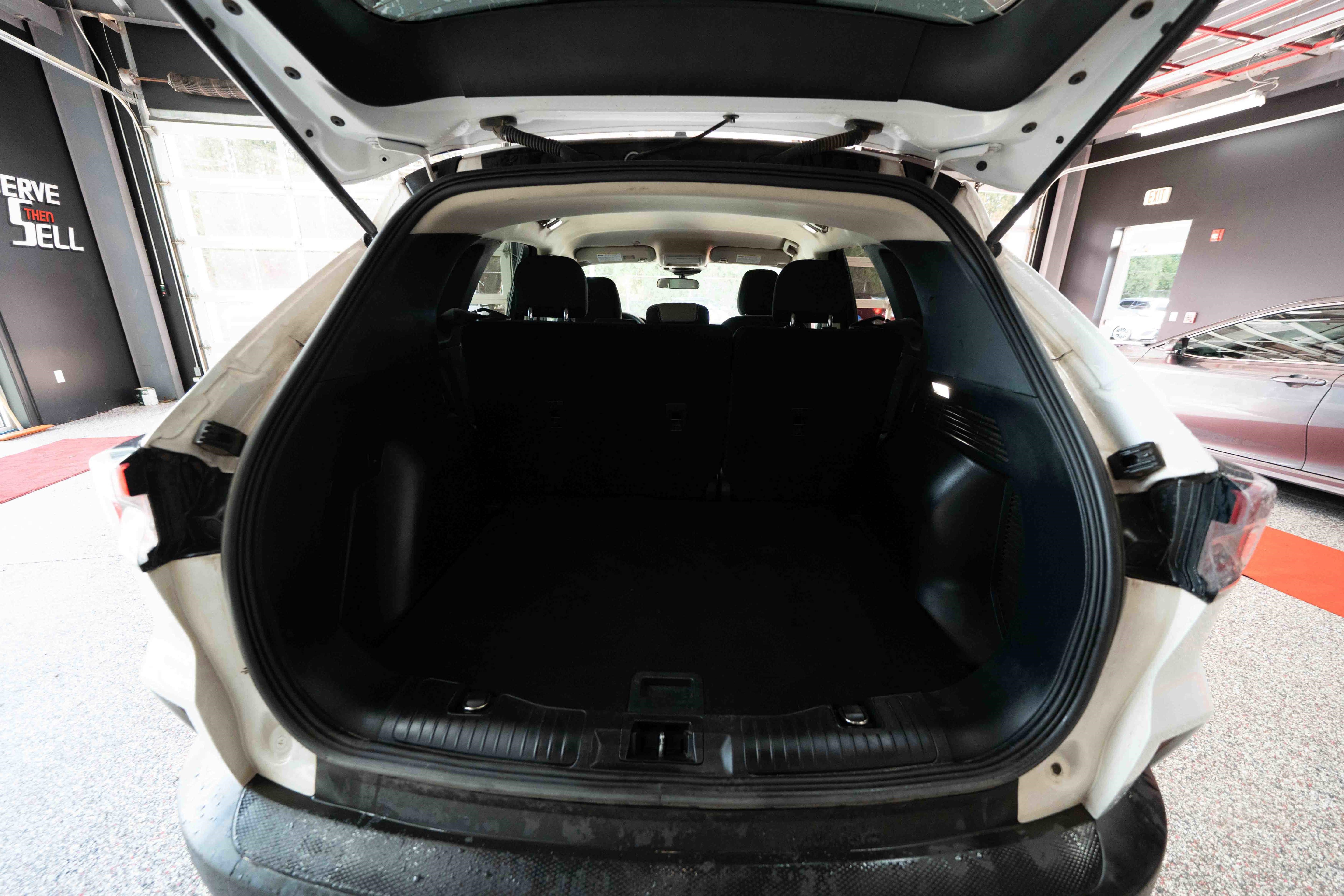 Used 2020 Ford Escape SE image 29