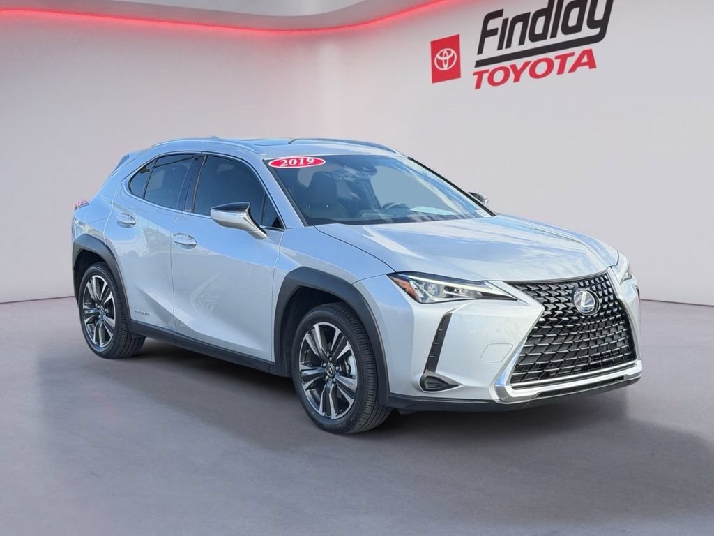 Used 2019 Lexus UX 250h w/ Premium Package AWD/4WD image 4