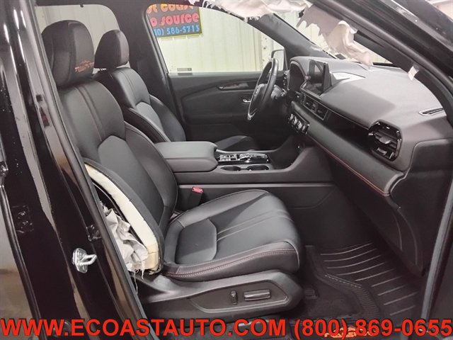 Used 2025 Honda Pilot TrailSport image 15