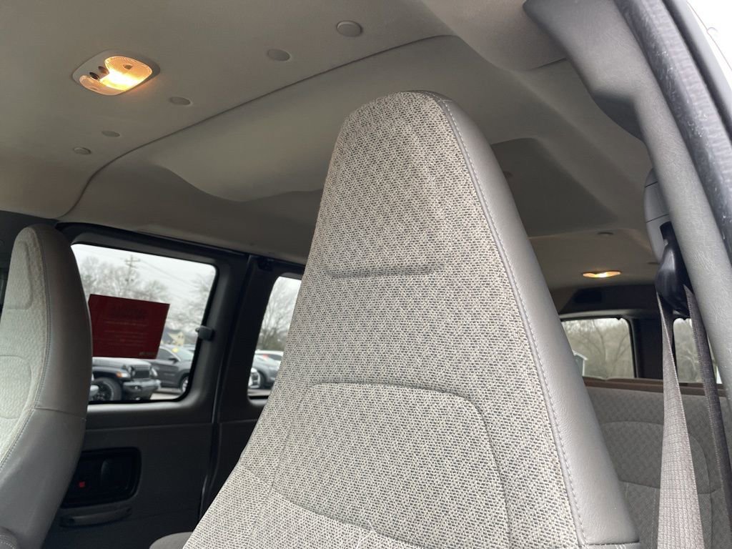 Used 2020 Chevrolet Express 2500 LS w/ Driver Convenience Package image 7