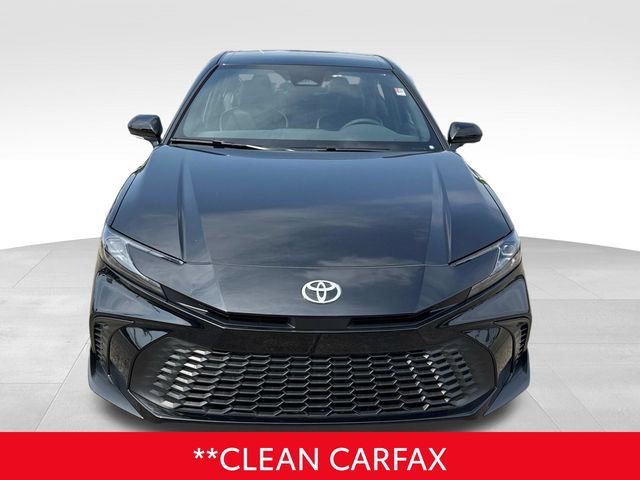 Used 2025 Toyota Camry SE FWD image 2